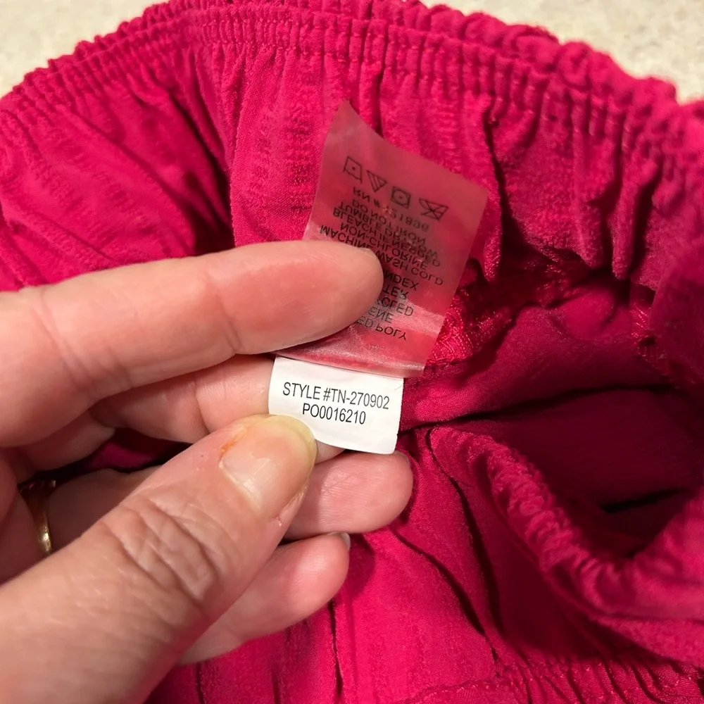 Title Nine Slaycation Wide Leg Cropped Pants Sz XS Color Hot Pink Beach  270902 - Picture 6 of 9